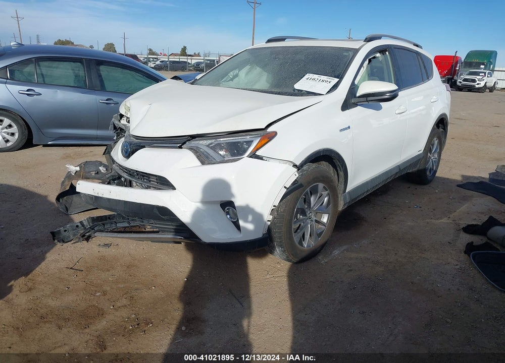 2017 TOYOTA RAV4 HYBRID XLE VIN: JTMRJREV8HD111817