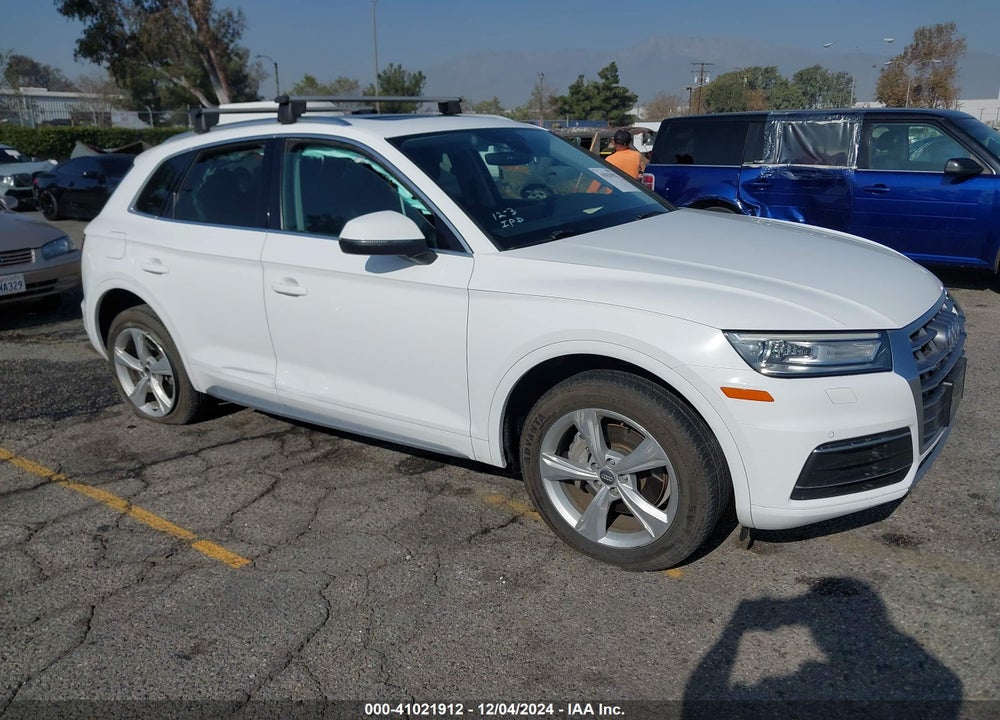 2020 AUDI Q5 PREMIUM 45 TFSI QUATTRO S TRONIC VIN: WA1ANAFY6L2043611