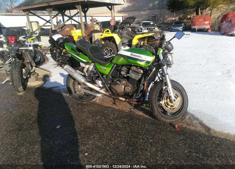 2005 KAWASAKI ZR1200 A VIN: JKAZR9A165A039485