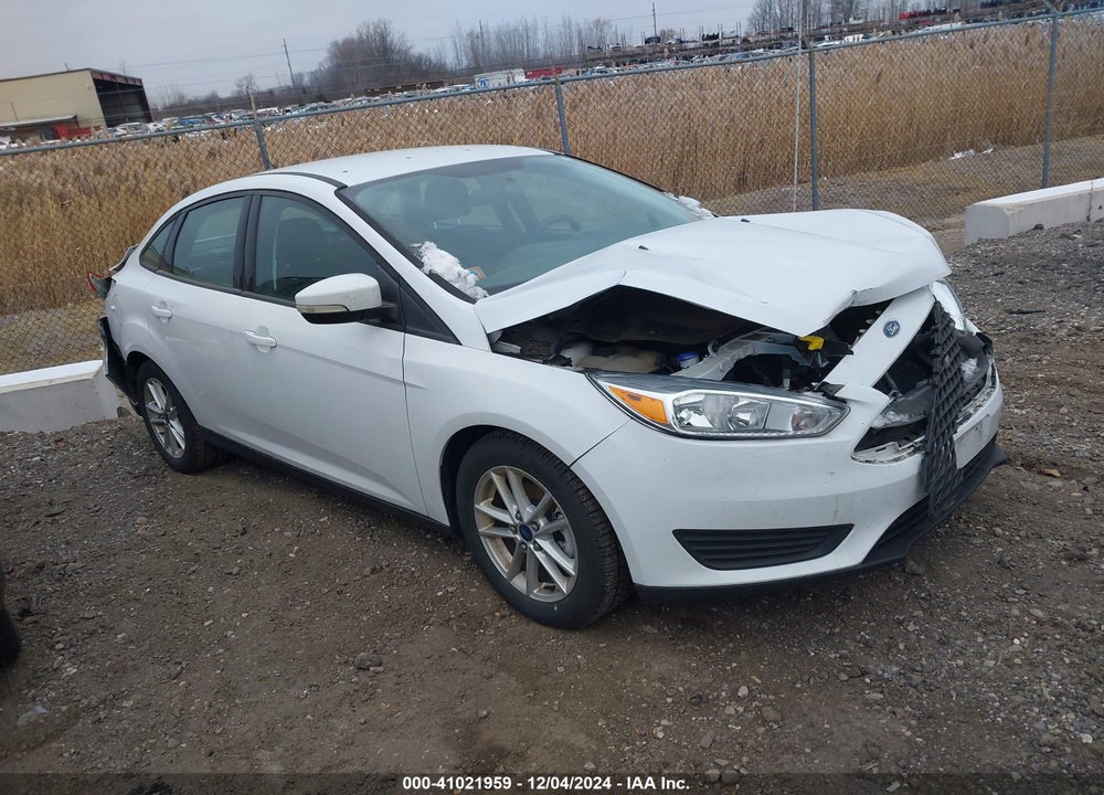 2015 FORD FOCUS SE VIN: 1FADP3F2XFL291188