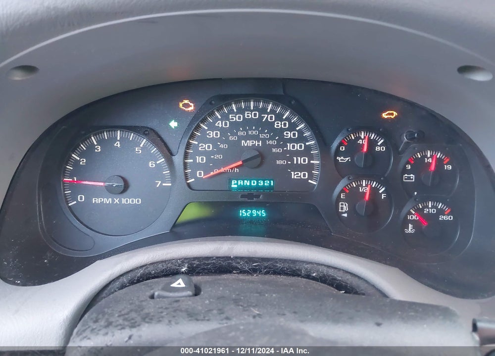 2005 CHEVROLET TRAILBLAZER LS VIN: 1GNDT13S852230156
