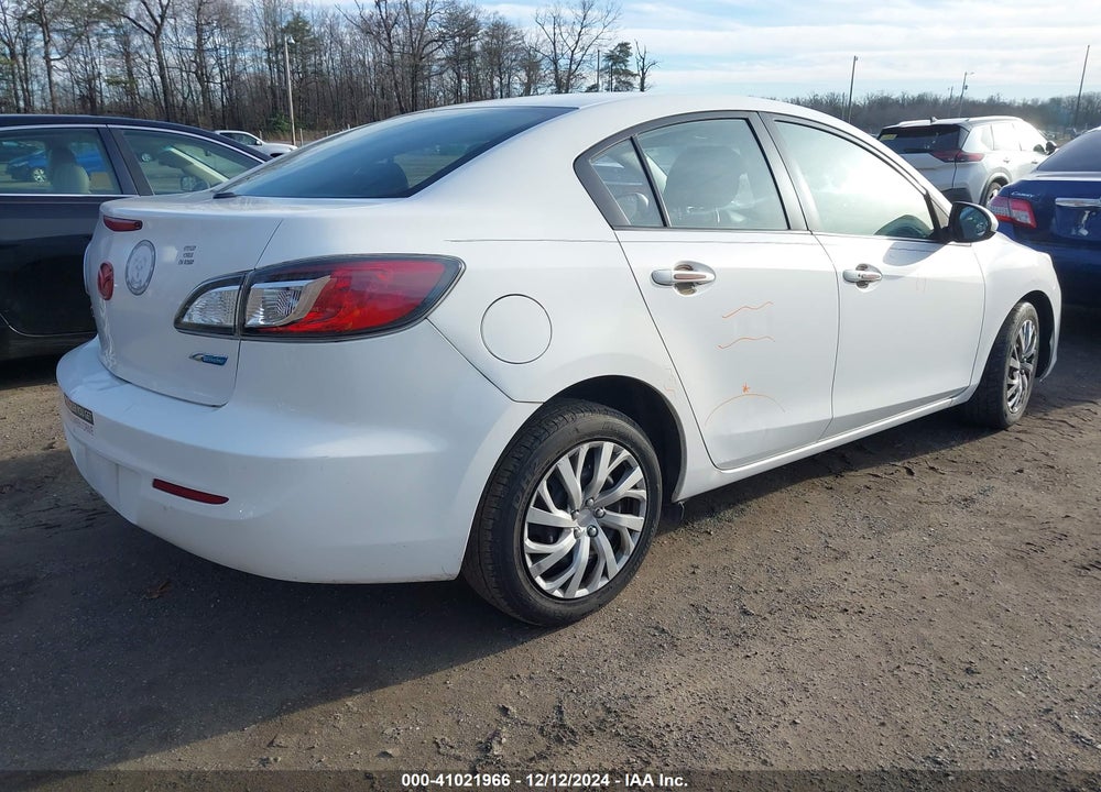 2013 MAZDA 3 I TOURING VIN: JM1BL1VP2D1812539
