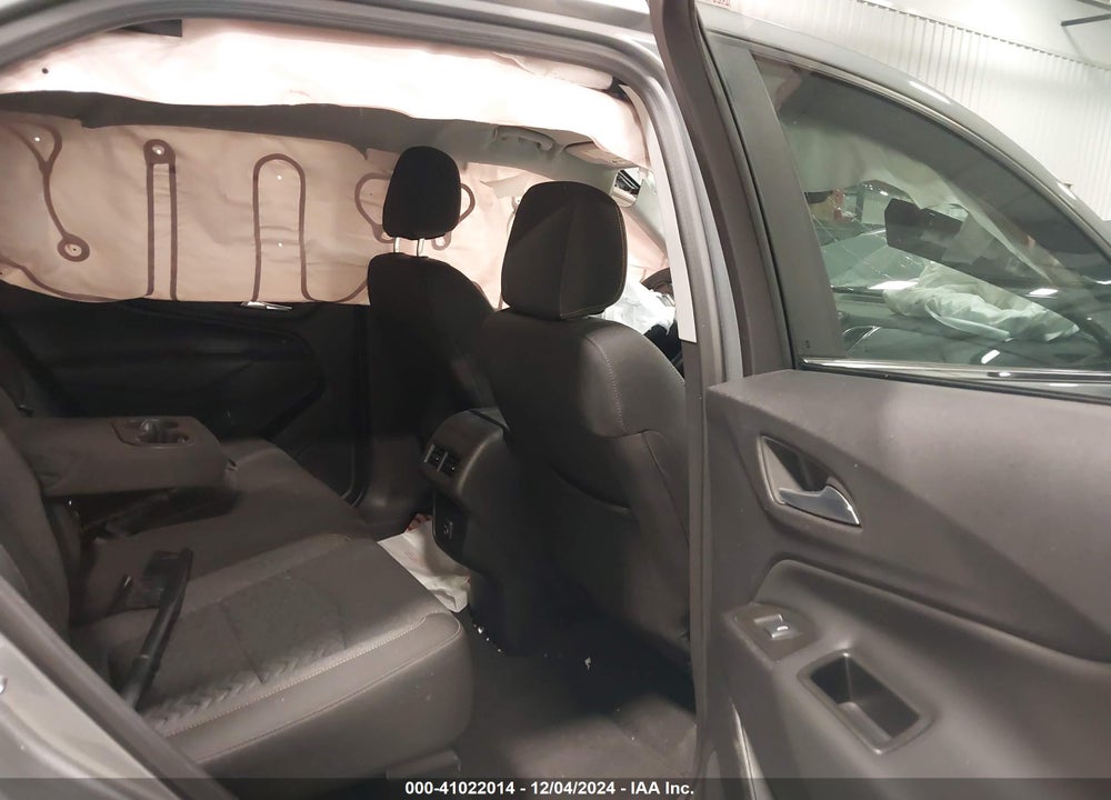 2024 CHEVROLET EQUINOX AWD LT VIN: 3GNAXUEG5RS240641