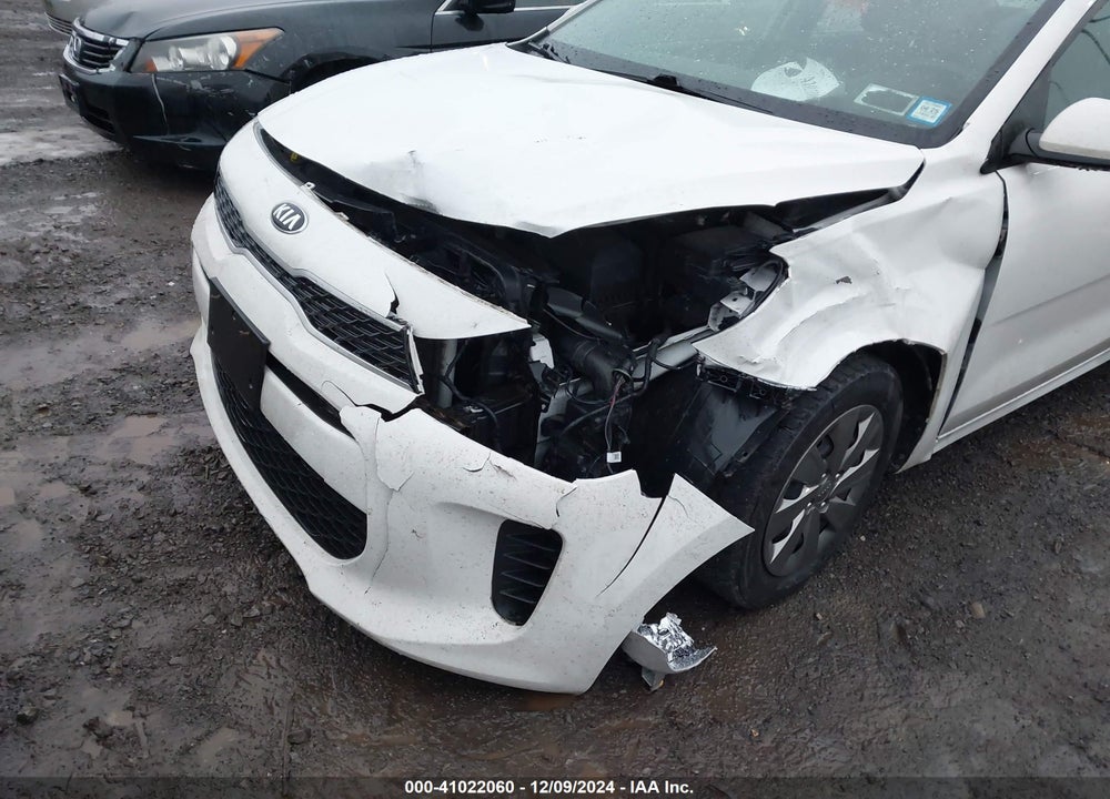 2019 KIA RIO LX VIN: 3KPA24AB7KE231588