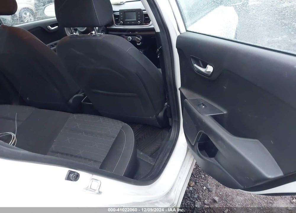 2019 KIA RIO LX VIN: 3KPA24AB7KE231588