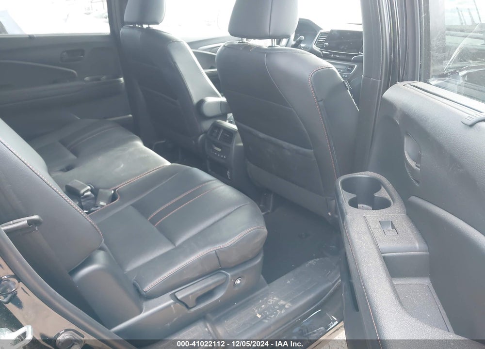 2022 HONDA PILOT AWD TRAILSPORT VIN: 5FNYF6H81NB098138
