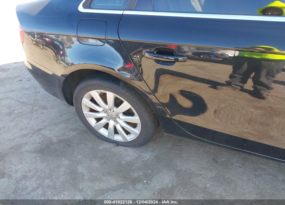 2012 AUDI A4 2.0T PREMIUM VIN: WAUBFAFL0CA093533