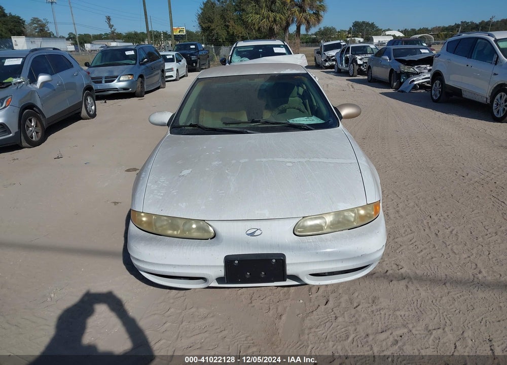 2000 OLDSMOBILE ALERO GL2 VIN: 1G3NL52T2YC330055