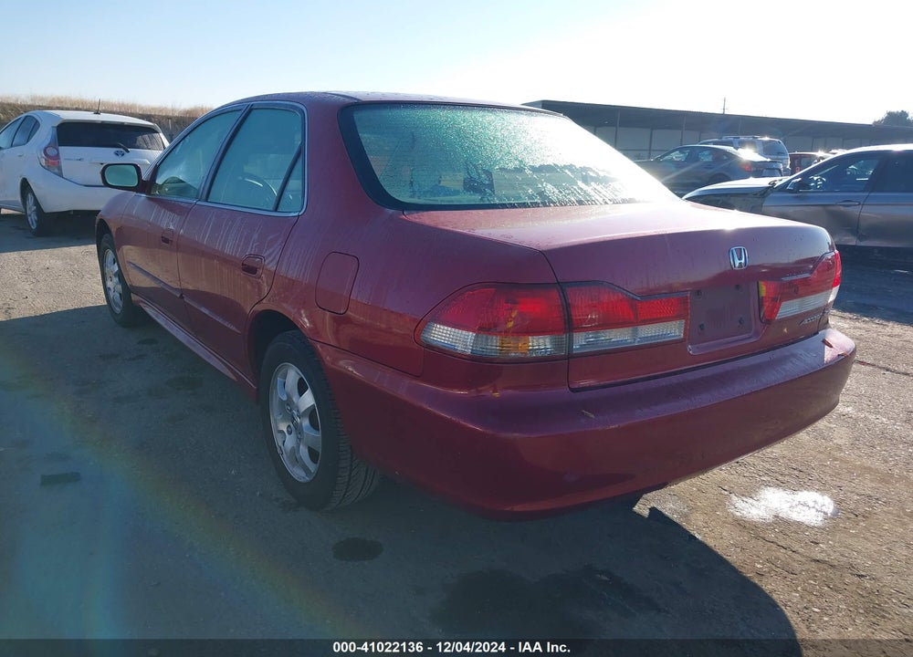 2001 HONDA ACCORD 2.3 EX VIN: JHMCG66871C016218