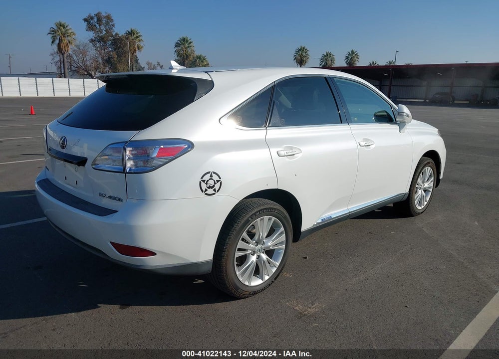 2011 LEXUS RX 450H VIN: JTJBC1BA0B2421670
