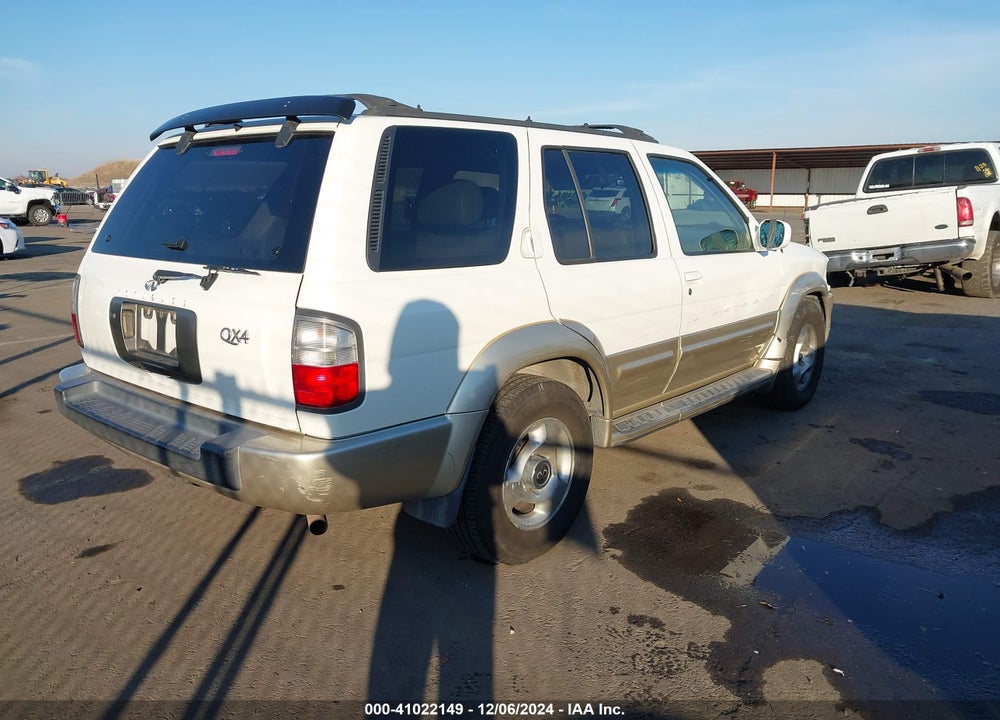 2000 INFINITI QX4 VIN: JNRAR07Y5YW083844