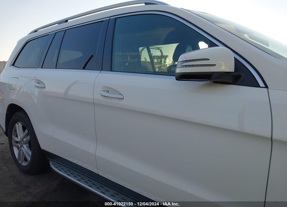 2014 MERCEDES-BENZ GL 350 BLUETEC 4MATIC VIN: 4JGDF2EEXEA429756