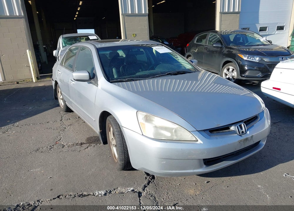 2004 HONDA ACCORD 2.4 EX VIN: JHMCM568X4C021999