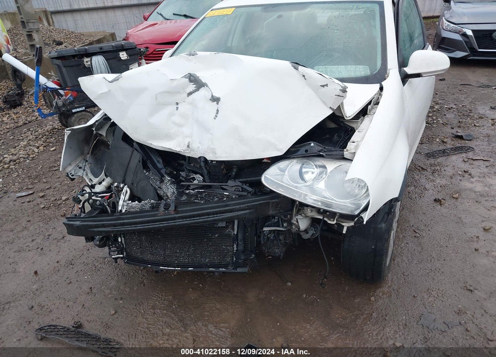 2010 VOLKSWAGEN JETTA S VIN: 3VWJX7AJ7AM025036