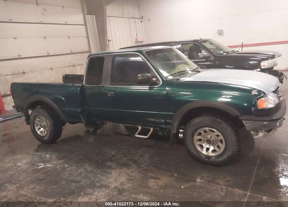 1998 MAZDA B4000 SE VIN: 4F4ZR17XXWTM35676