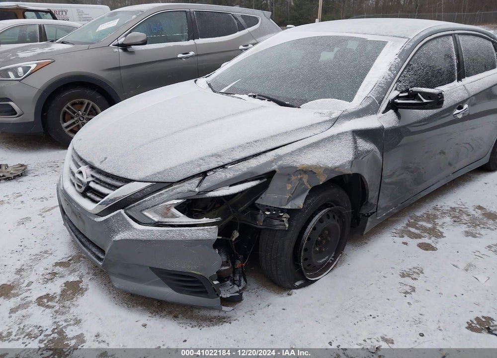 2017 NISSAN ALTIMA VIN: 1N4AL3AP5HN365884