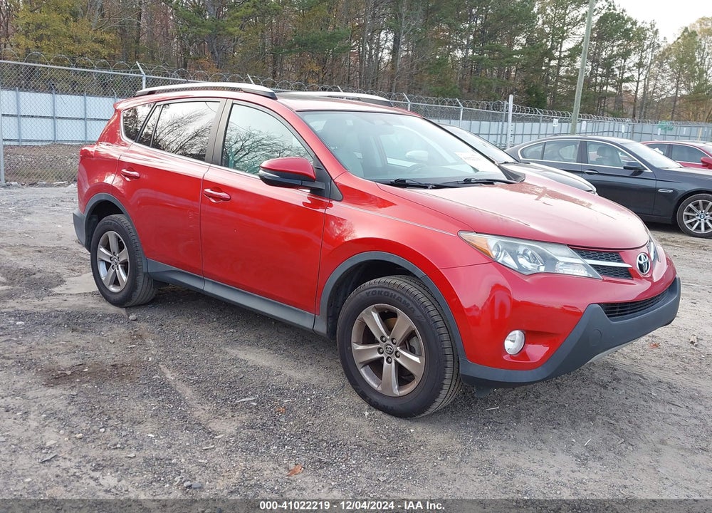 2015 TOYOTA RAV4 XLE VIN: 2T3WFREV7FW185878