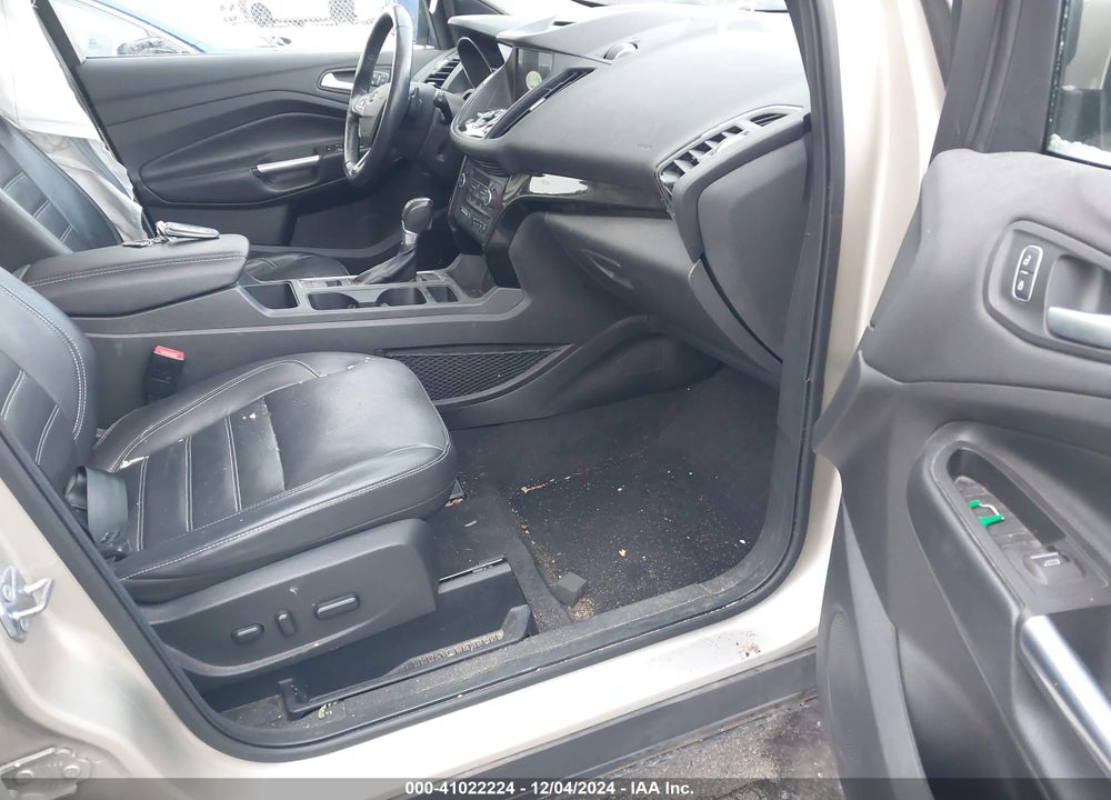 2018 FORD ESCAPE TITANIUM VIN: 1FMCU9J94JUD21581