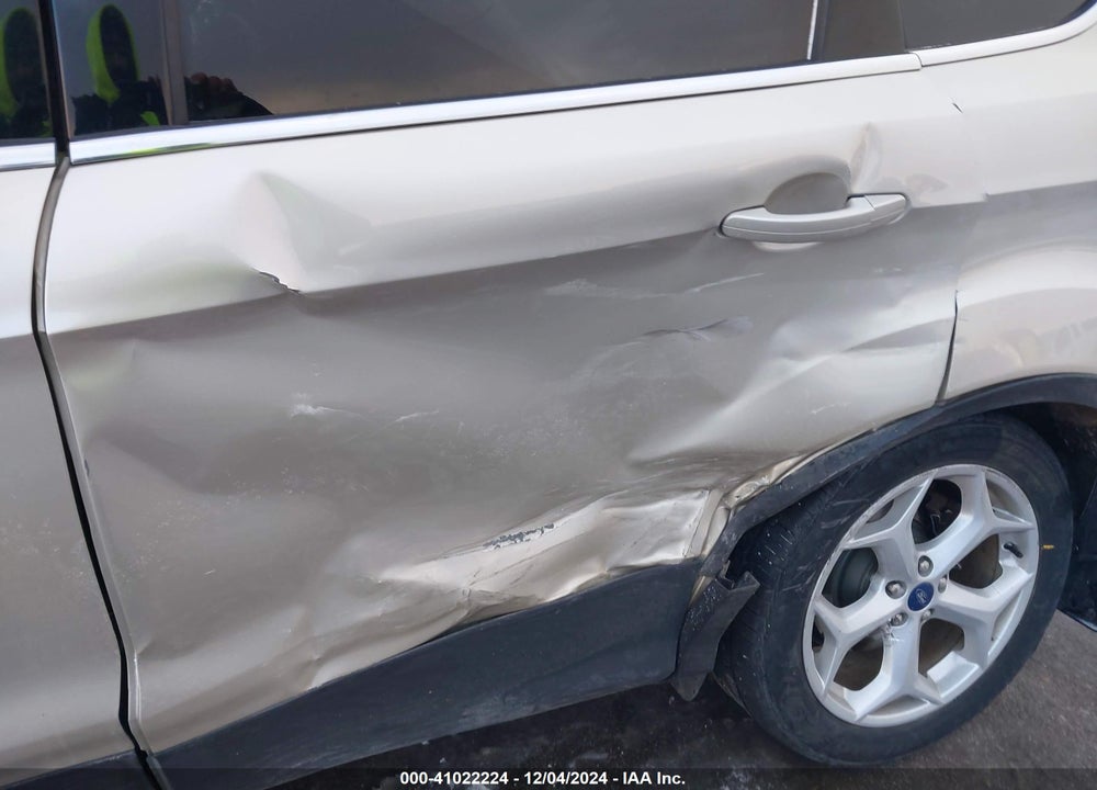 2018 FORD ESCAPE TITANIUM VIN: 1FMCU9J94JUD21581