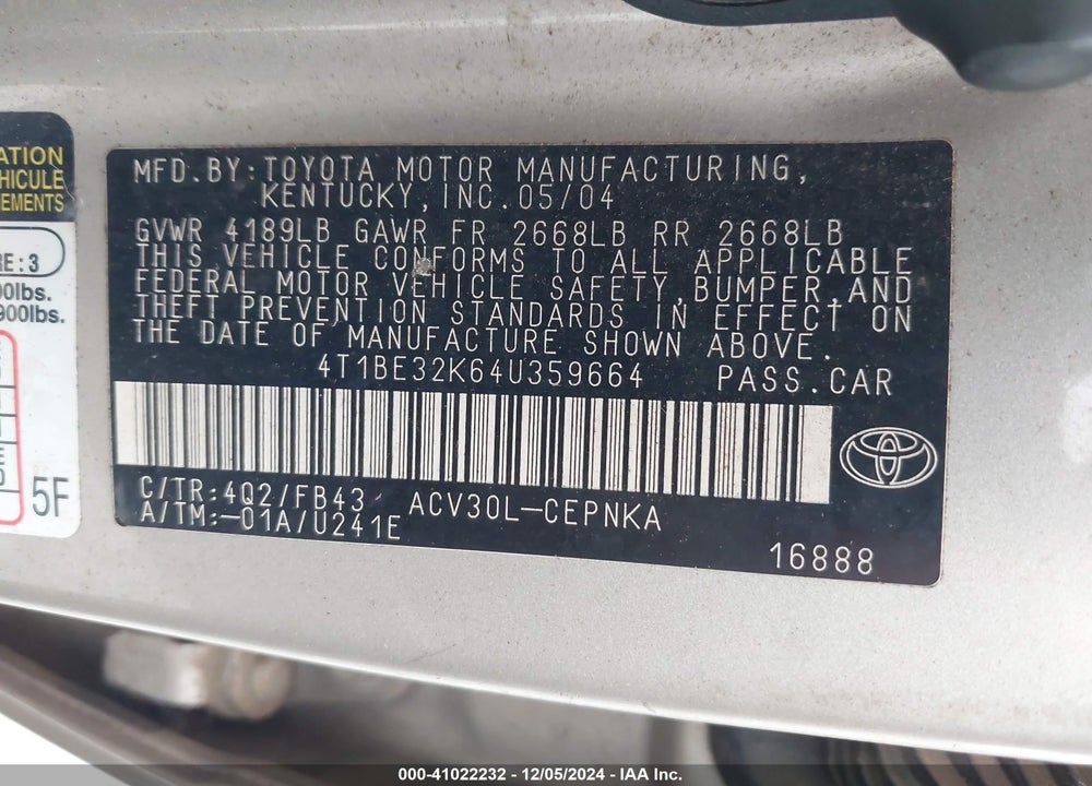 2004 TOYOTA CAMRY LE VIN: 4T1BE32K64U359664
