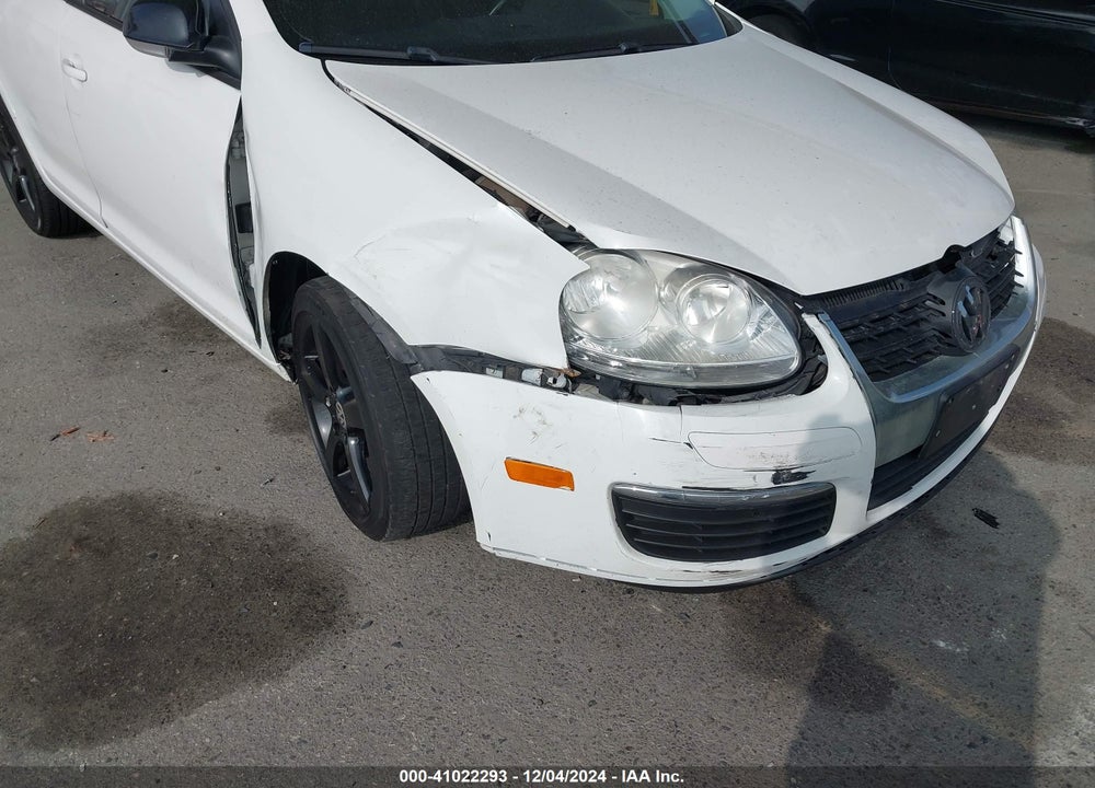 2010 VOLKSWAGEN JETTA LIMITED EDITION VIN: 3VWRZ7AJ8AM164380