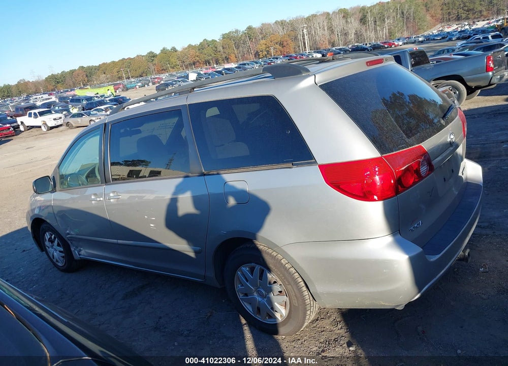 2010 TOYOTA SIENNA LE VIN: 5TDKK4CC9AS297610