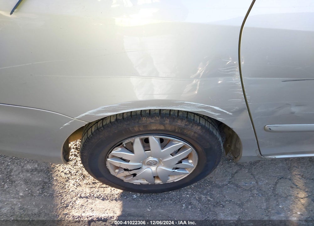 2010 TOYOTA SIENNA LE VIN: 5TDKK4CC9AS297610