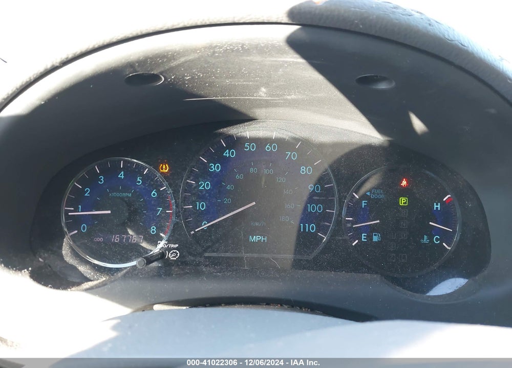 2010 TOYOTA SIENNA LE VIN: 5TDKK4CC9AS297610