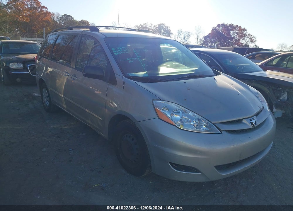 2010 TOYOTA SIENNA LE VIN: 5TDKK4CC9AS297610