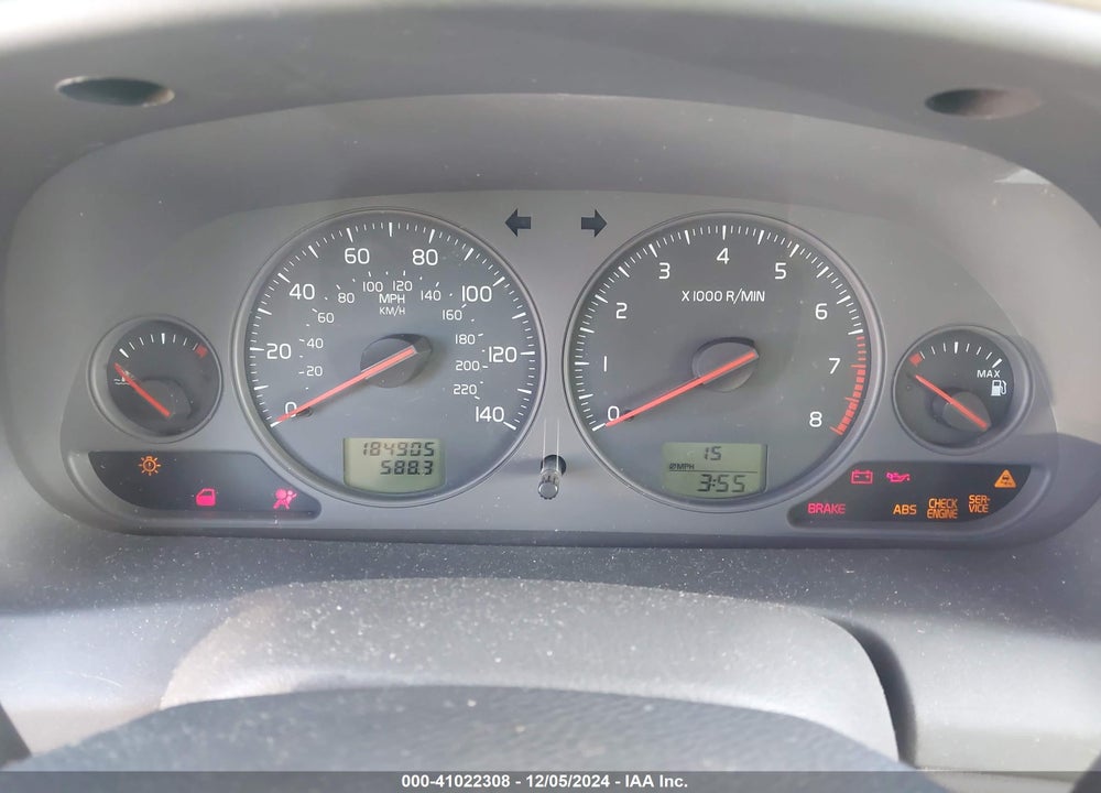 2003 VOLVO S40 A VIN: YV1VS29573F934260