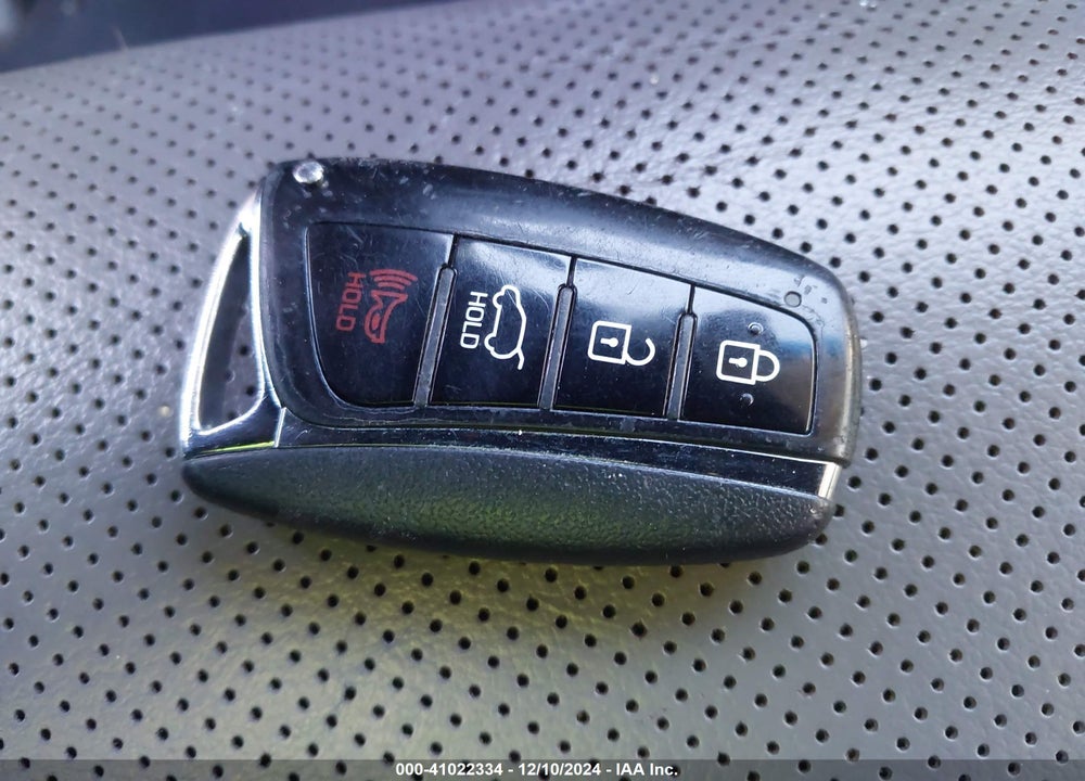 2018 HYUNDAI SANTA FE LIMITED ULTIMATE VIN: KM8SR4HF1JU266597