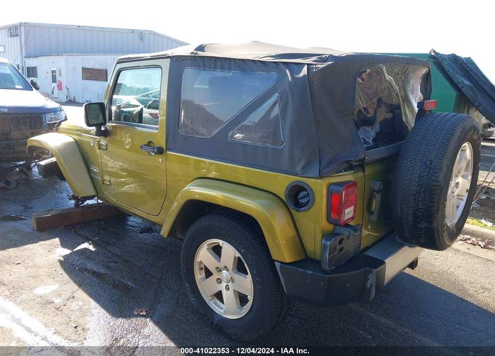 2008 JEEP WRANGLER SAHARA VIN: 1J4FA54138L565015