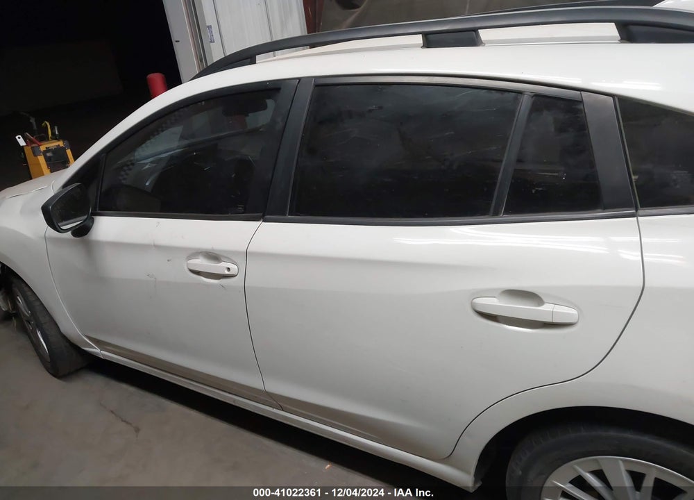 2018 SUBARU IMPREZA 2.0I PREMIUM VIN: 4S3GTAD62J3711600