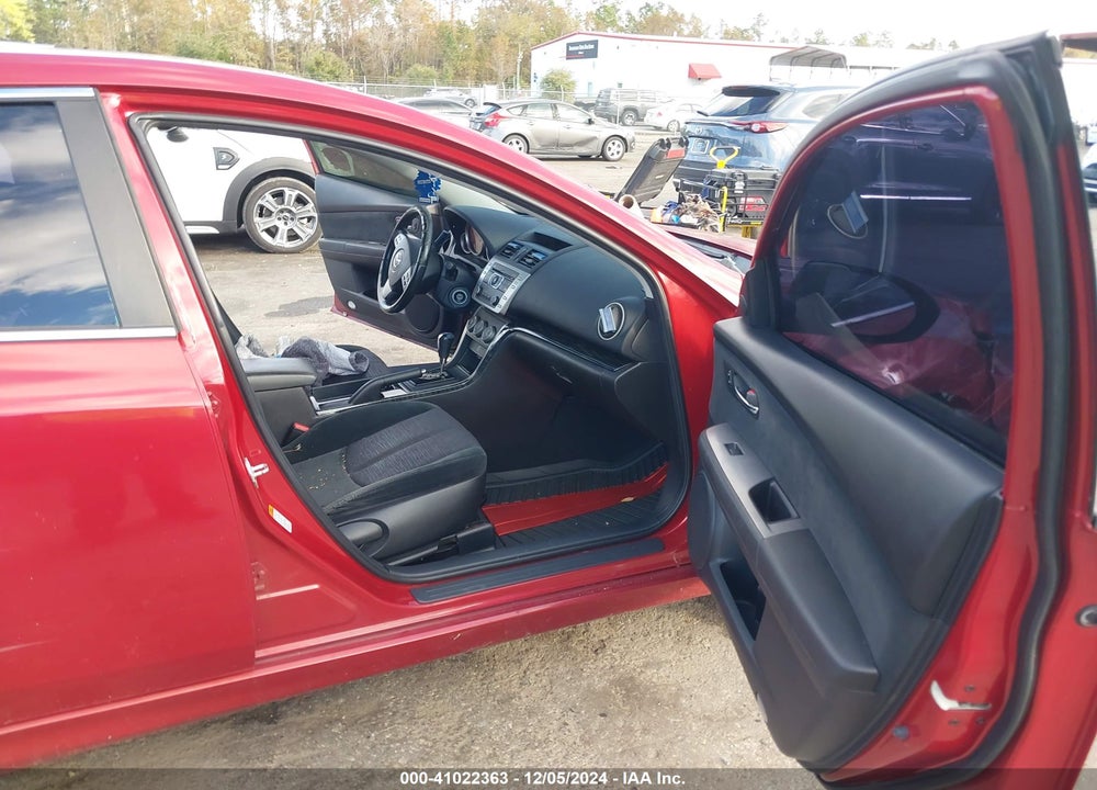 2010 MAZDA 6 I TOURING VIN: 1YVHZ8CHXA5M41609