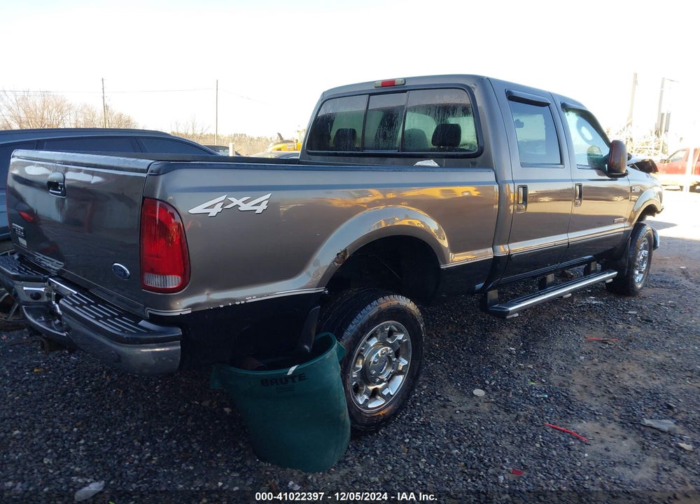 2004 FORD F-350 LARIAT/XL/XLT VIN: 1FTSW31P04EA62110