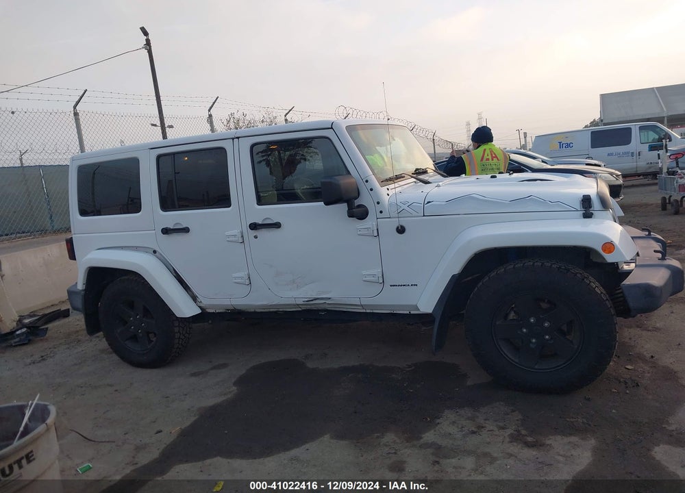 2015 JEEP WRANGLER UNLIMITED WRANGLER X VIN: 1C4BJWEG3FL607886