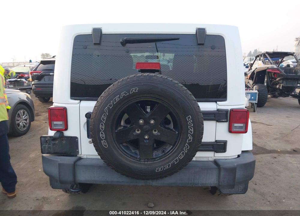 2015 JEEP WRANGLER UNLIMITED WRANGLER X VIN: 1C4BJWEG3FL607886