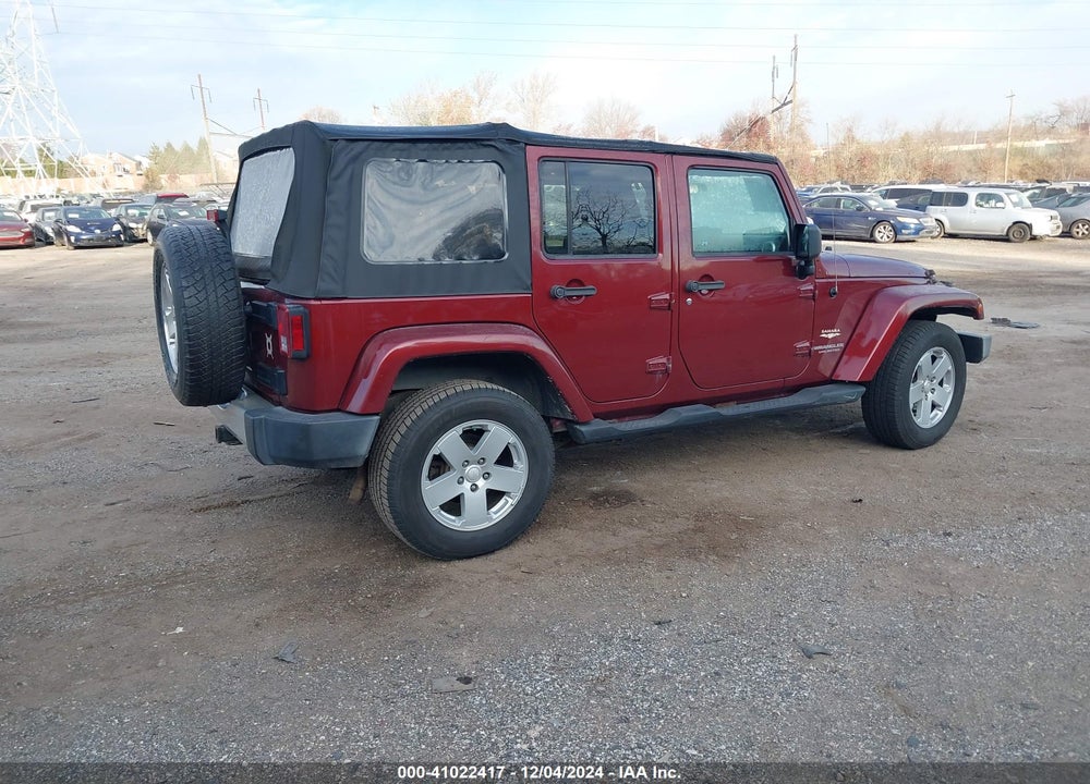 2008 JEEP WRANGLER UNLIMITED SAHARA VIN: 1J4GA59168L512385