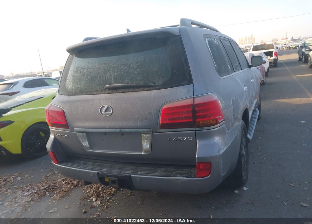 2008 LEXUS LX 570 VIN: JTJHY00WX84000413