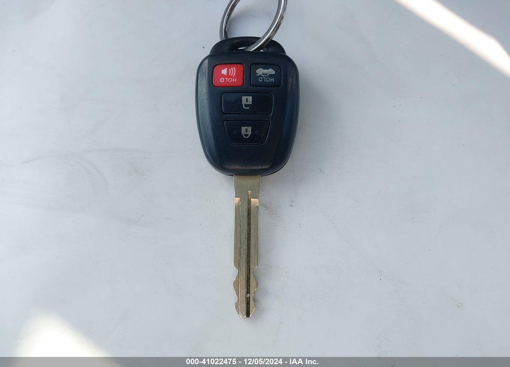 2014 TOYOTA RAV4 VIN: 2T3BFREV5EW199484