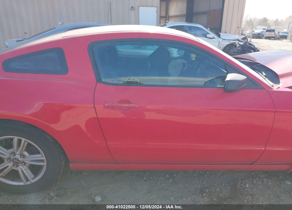 2014 FORD MUSTANG V6 VIN: 1ZVBP8AMXE5290310