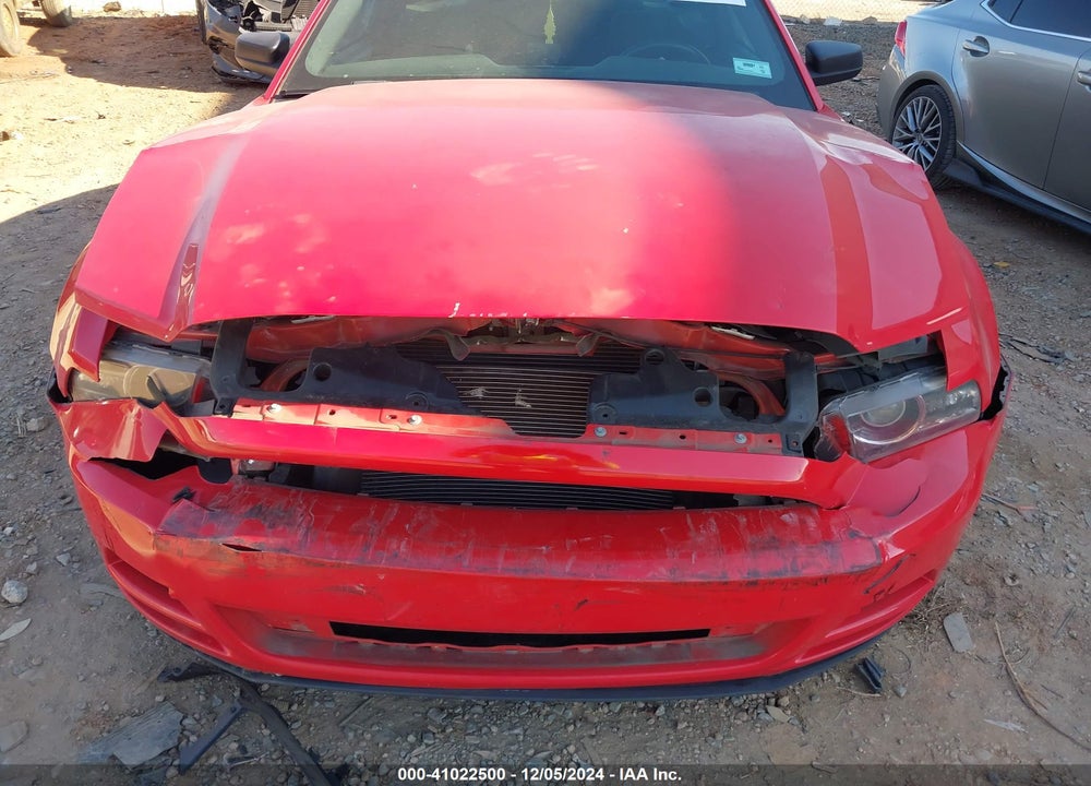 2014 FORD MUSTANG V6 VIN: 1ZVBP8AMXE5290310