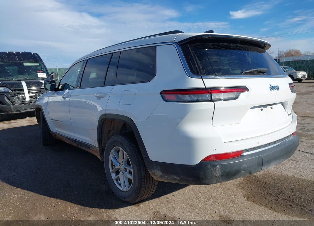 2023 JEEP GRAND CHEROKEE L LAREDO 4X2 VIN: 1C4RJJAG1P8825823