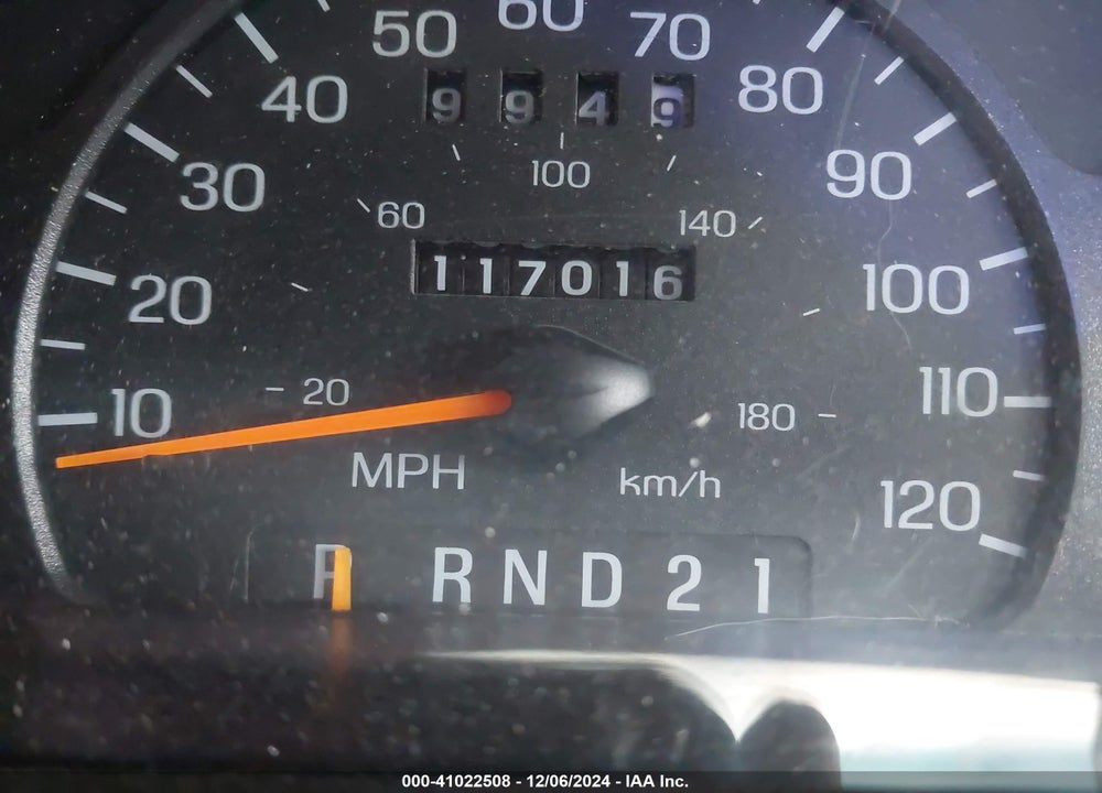 1998 FORD TAURUS LX/SE VIN: 1FAFP52S4WG239283