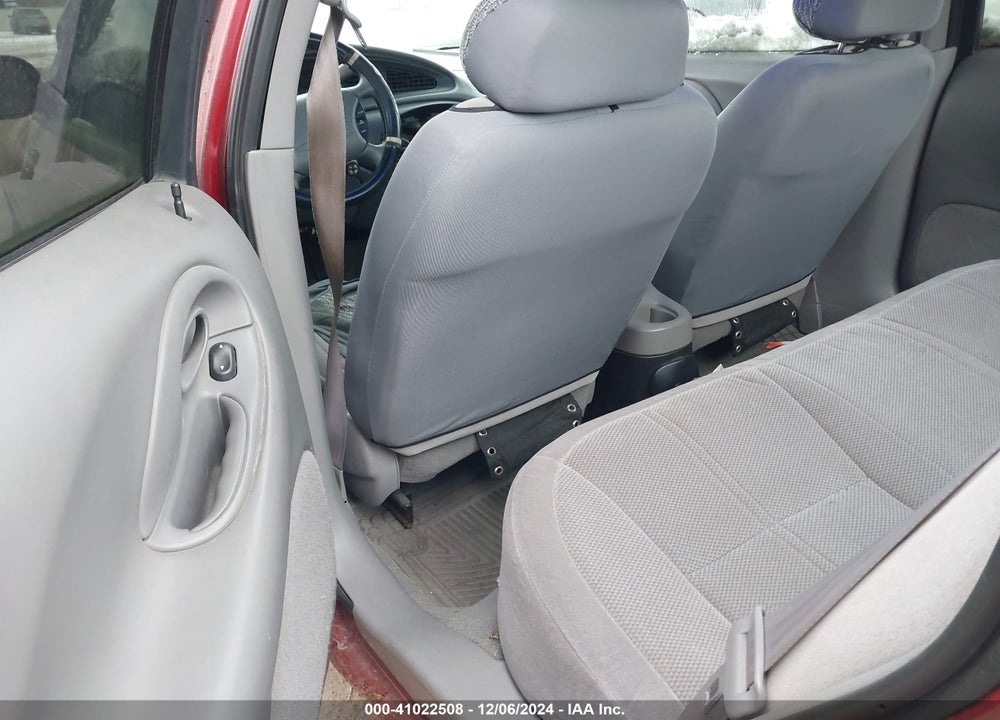 1998 FORD TAURUS LX/SE VIN: 1FAFP52S4WG239283