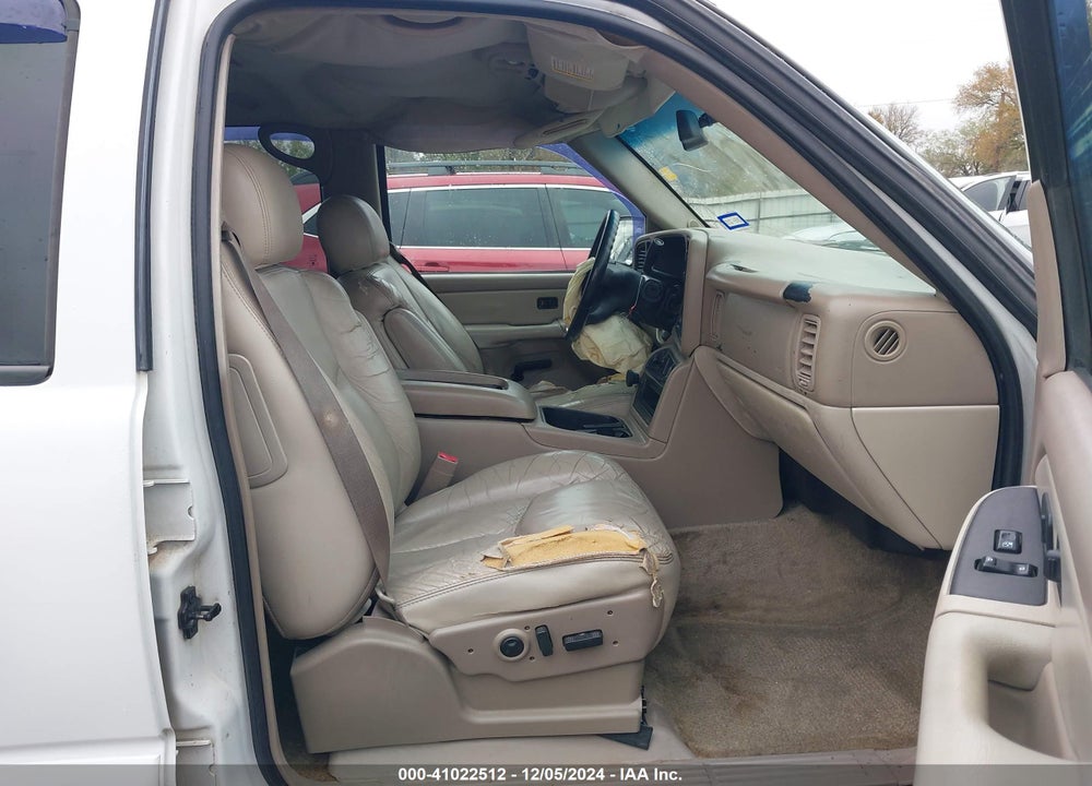 2003 CHEVROLET TAHOE LT VIN: 1GNEC13Z53J162144