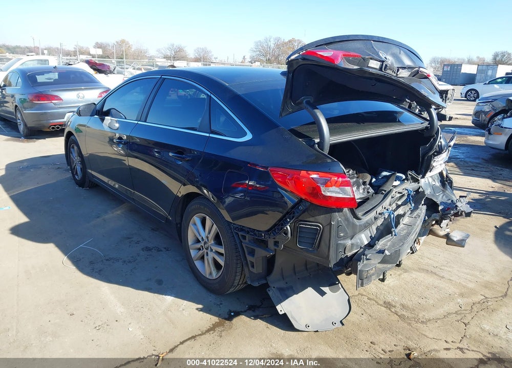 2017 HYUNDAI SONATA SE VIN: 5NPE24AF1HH592470