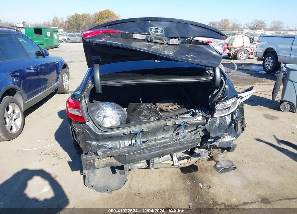 2017 HYUNDAI SONATA SE VIN: 5NPE24AF1HH592470