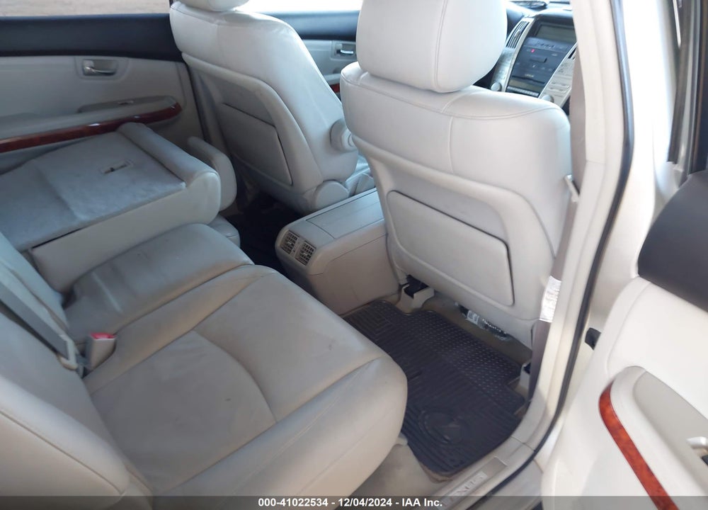 2004 LEXUS RX 330 VIN: 2T2GA31U44C005532