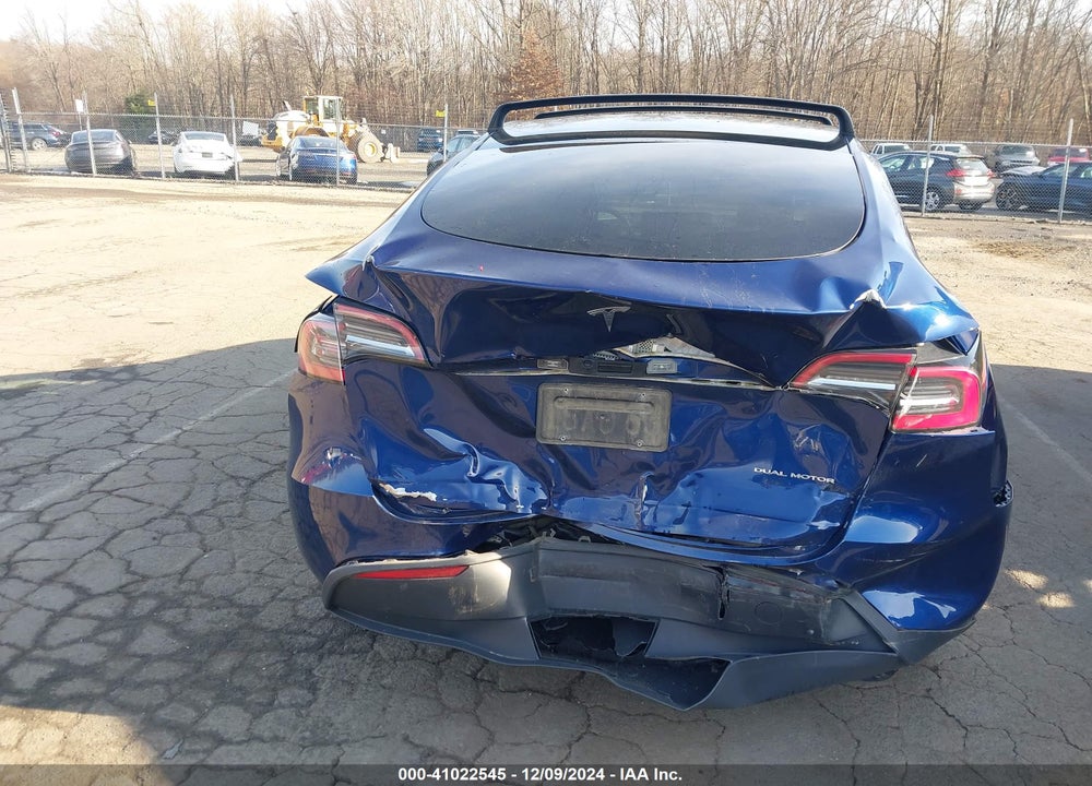 2021 TESLA MODEL Y LONG RANGE DUAL MOTOR ALL-WHEEL DRIVE VIN: 5YJYGDEE3MF062428